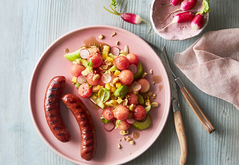 Kålpølse med en lækker melonsalat til